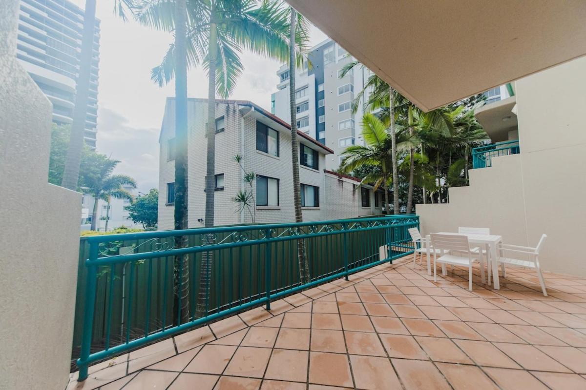 Apartment Elegant 1br Coastal Escape In The Heart Of The Gc *