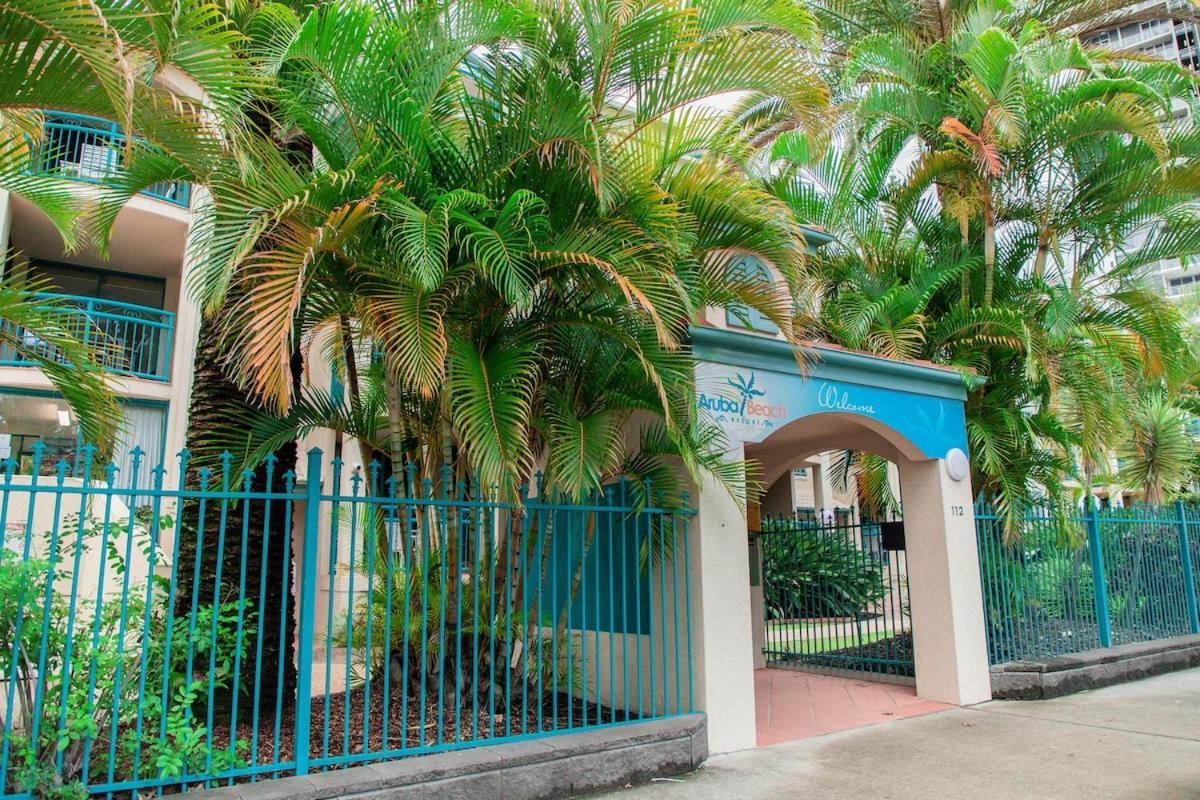 Apartment Elegant 1br Coastal Escape In The Heart Of The Gc